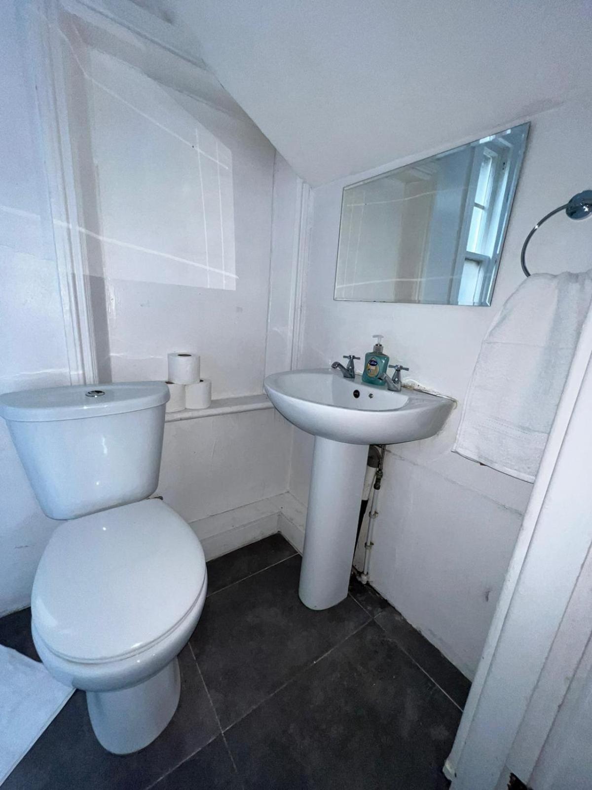 Islington Budget Guesthouse ロンドン エクステリア 写真