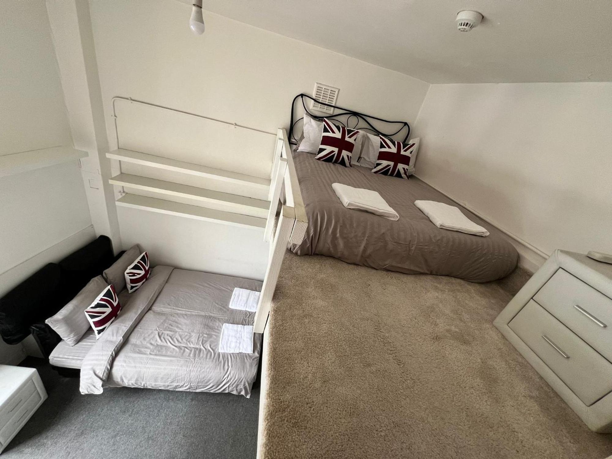 Islington Budget Guesthouse ロンドン エクステリア 写真